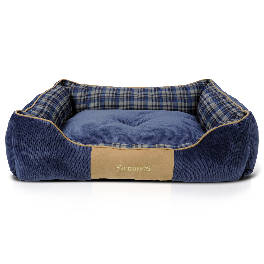 Highland Box Dog Bed (in Blue or Red)